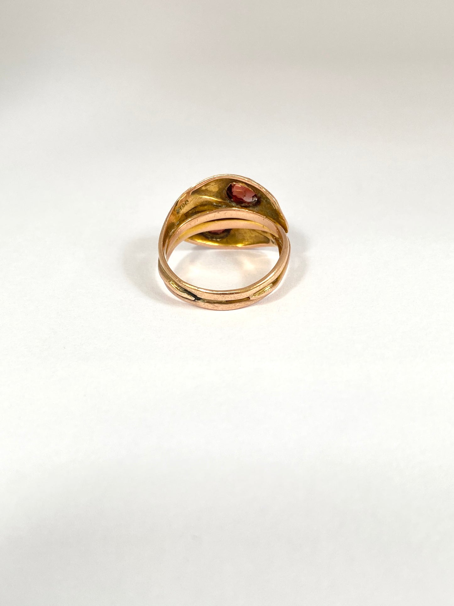 9ct Gold, Double Snake Ring with Almandine Garnet heads, Hallmarked Chester, 1915