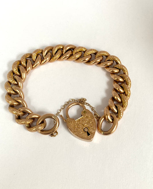 Antique, Edwardian 9ct Gold Curb Link 'Night and Day' Bracelet with engraved Heart Padlock, Hallmarked Birmingham, 1904 (20g)