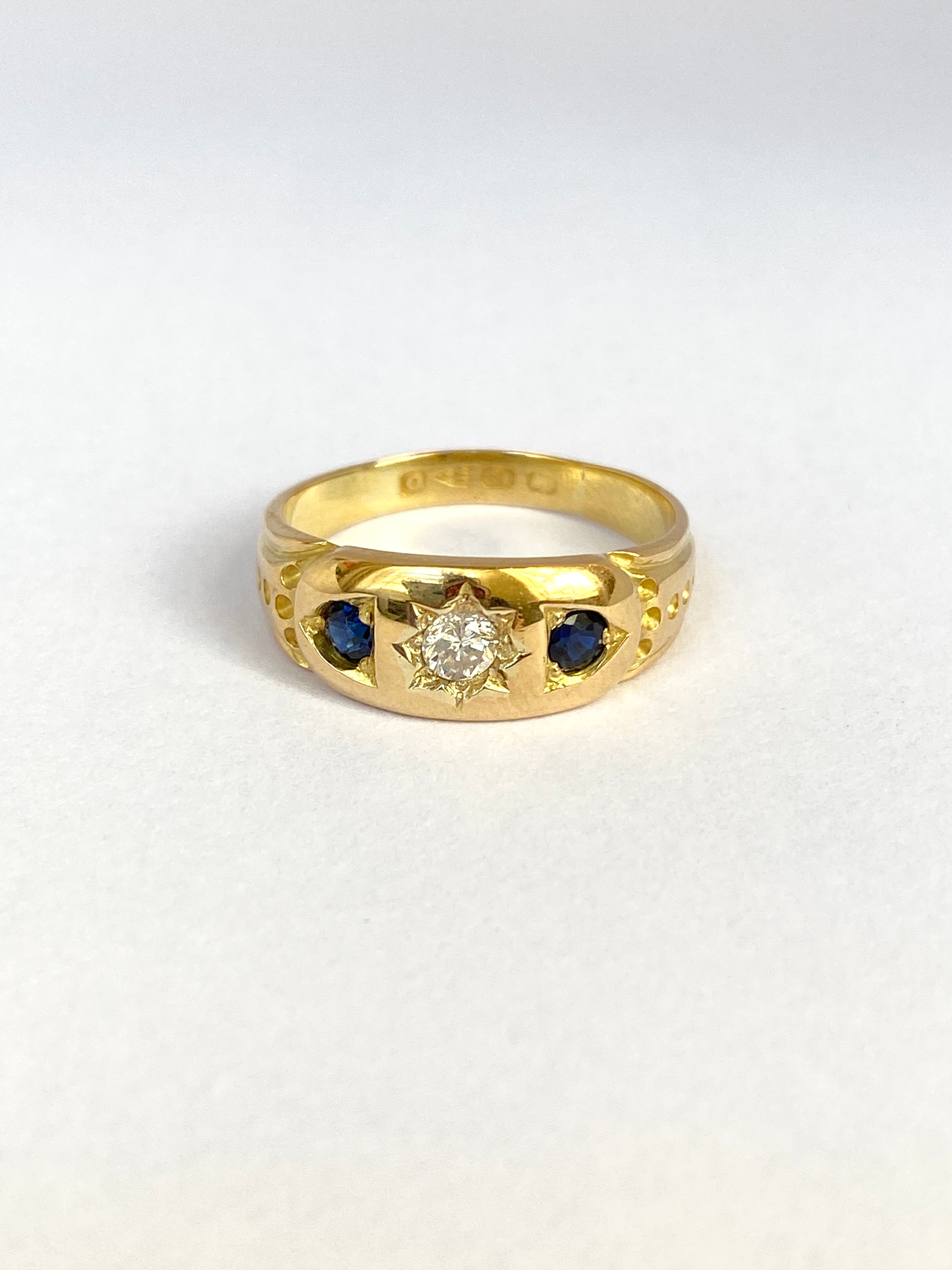 18ct Gold, Victorian, Sapphire and Diamond Gypsy Starburst Ring, Hallm ...