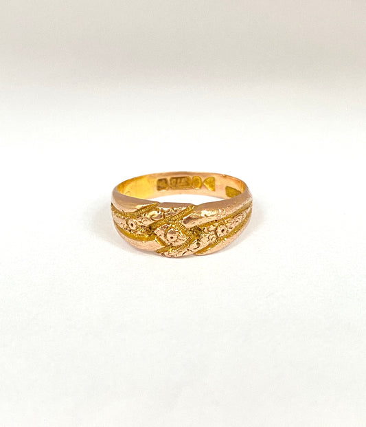 Antique, Edwardian 9ct Gold Engraved Floral Textured Band, Hallmarked for 9ct Gold, Chester and 1907