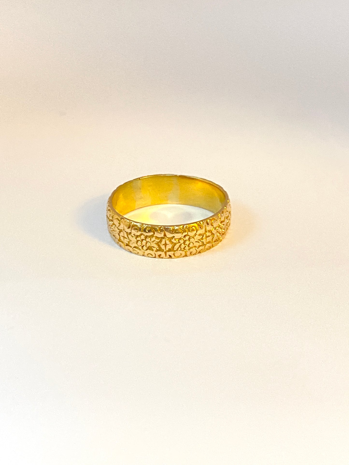 Antique, Victorian, 18ct Gold, Engraved Wedding /Stacking Band, Hallmarked, Chester, 1883