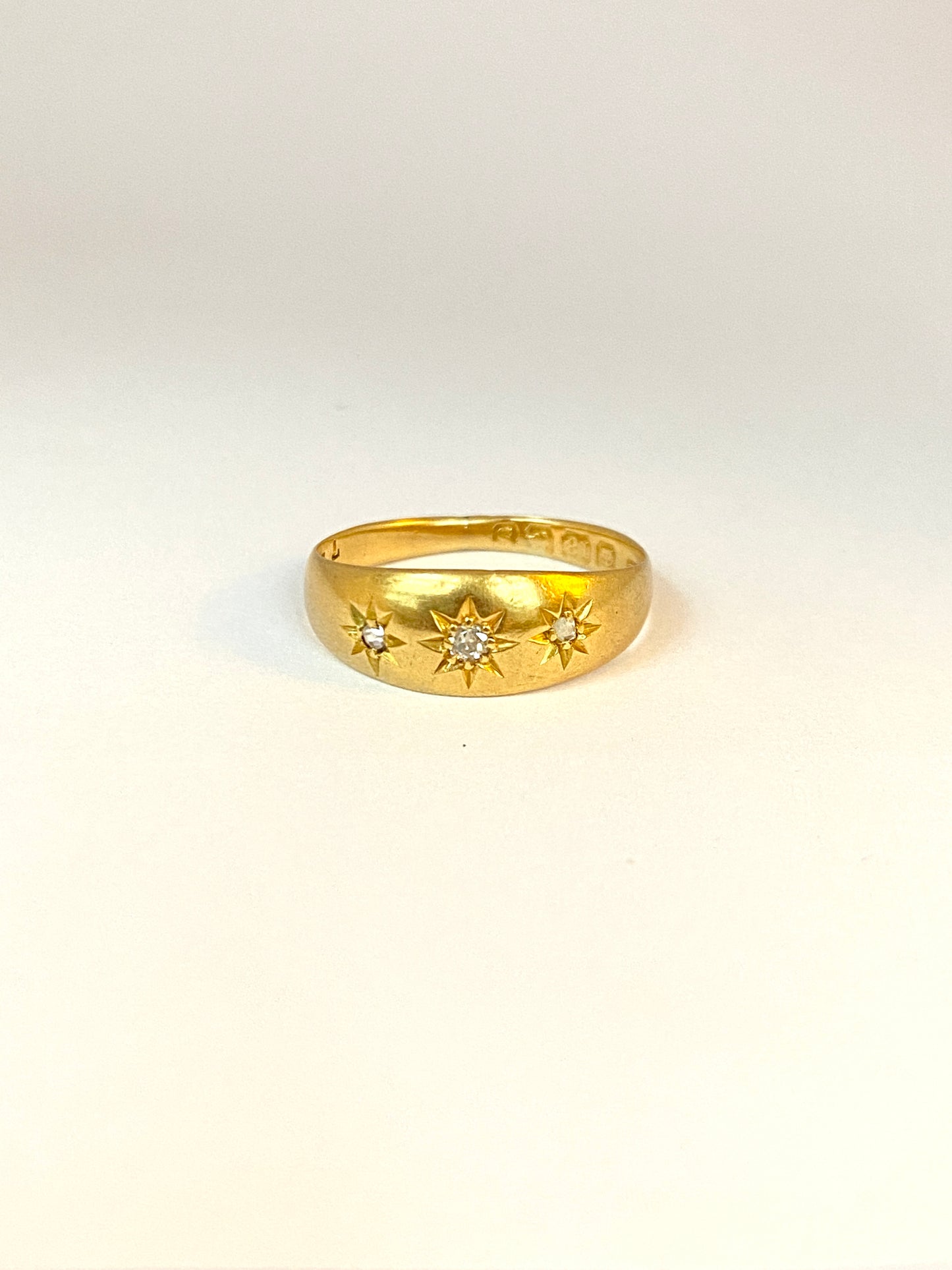 Vintage, 18ct Gold, Diamond, 3 Star, Gypsy Starburst Ring, Hallmarked 18ct Gold, Birmingham, 1942