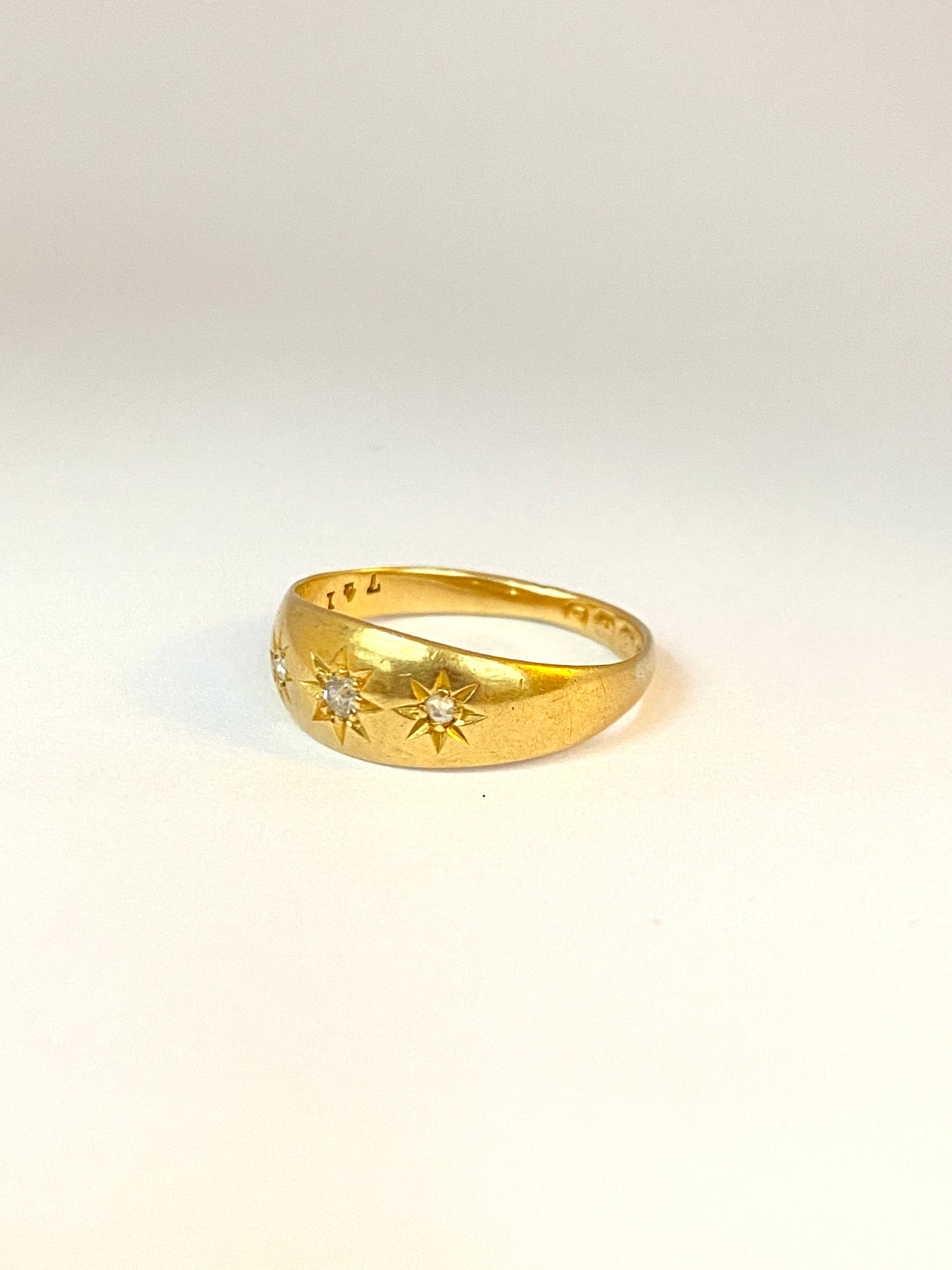 Vintage, 18ct Gold, Diamond, 3 Star, Gypsy Starburst Ring, Hallmarked 18ct Gold, Birmingham, 1942