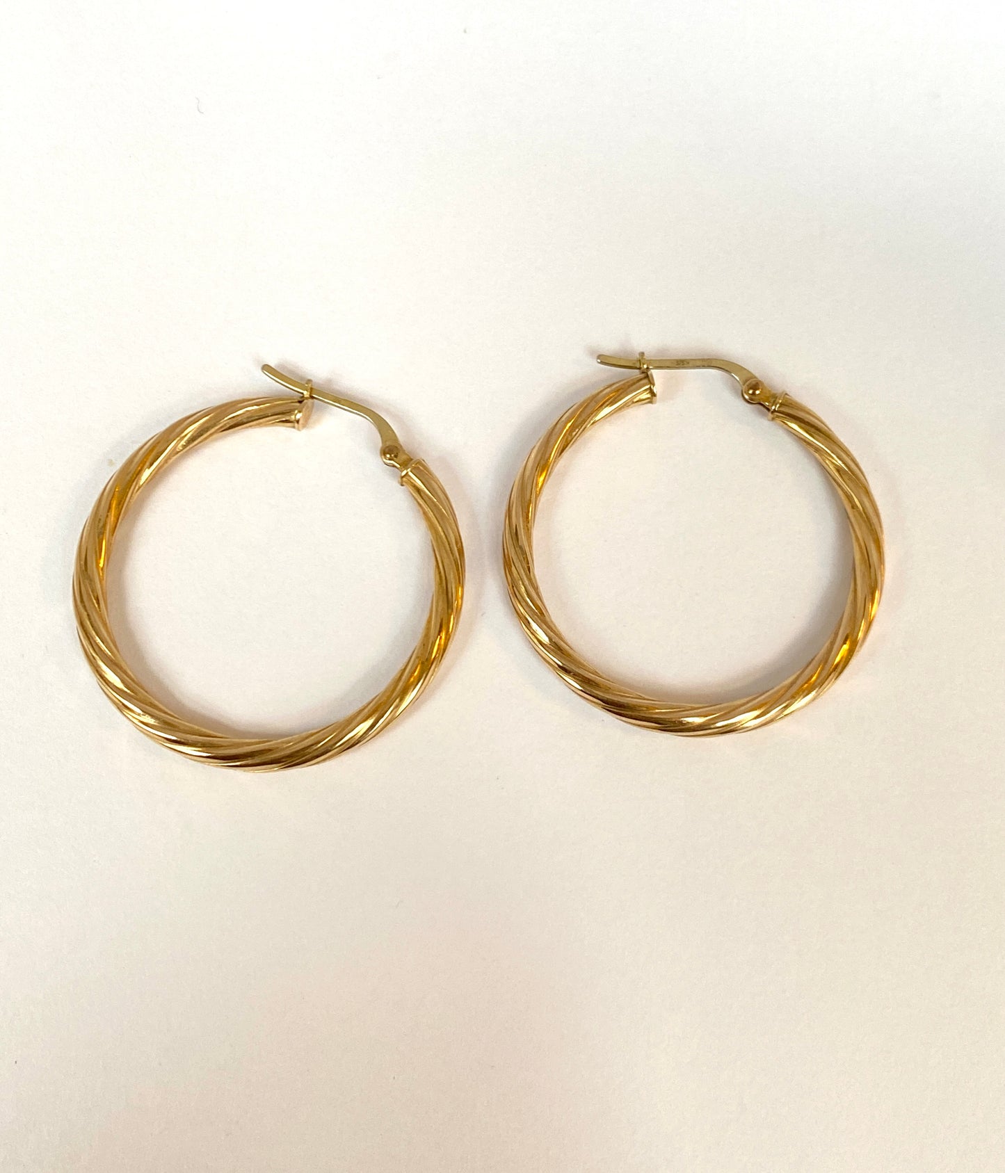 Vintage, 9ct Gold Large Twist Hoop Earrings (3.4cm x 3cm) 3.1g