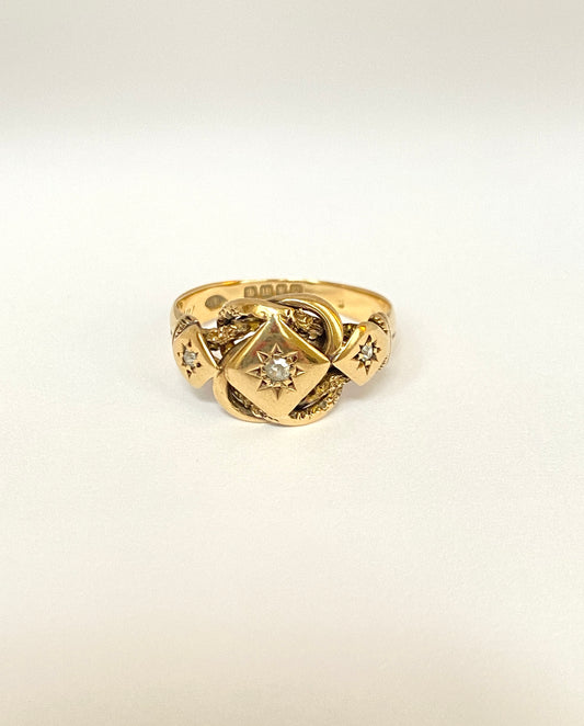 Antique, 18ct Gold Diamond Lovers Knot Ring, Hallmarked 18ct Gold, London 1918 (5.60g)