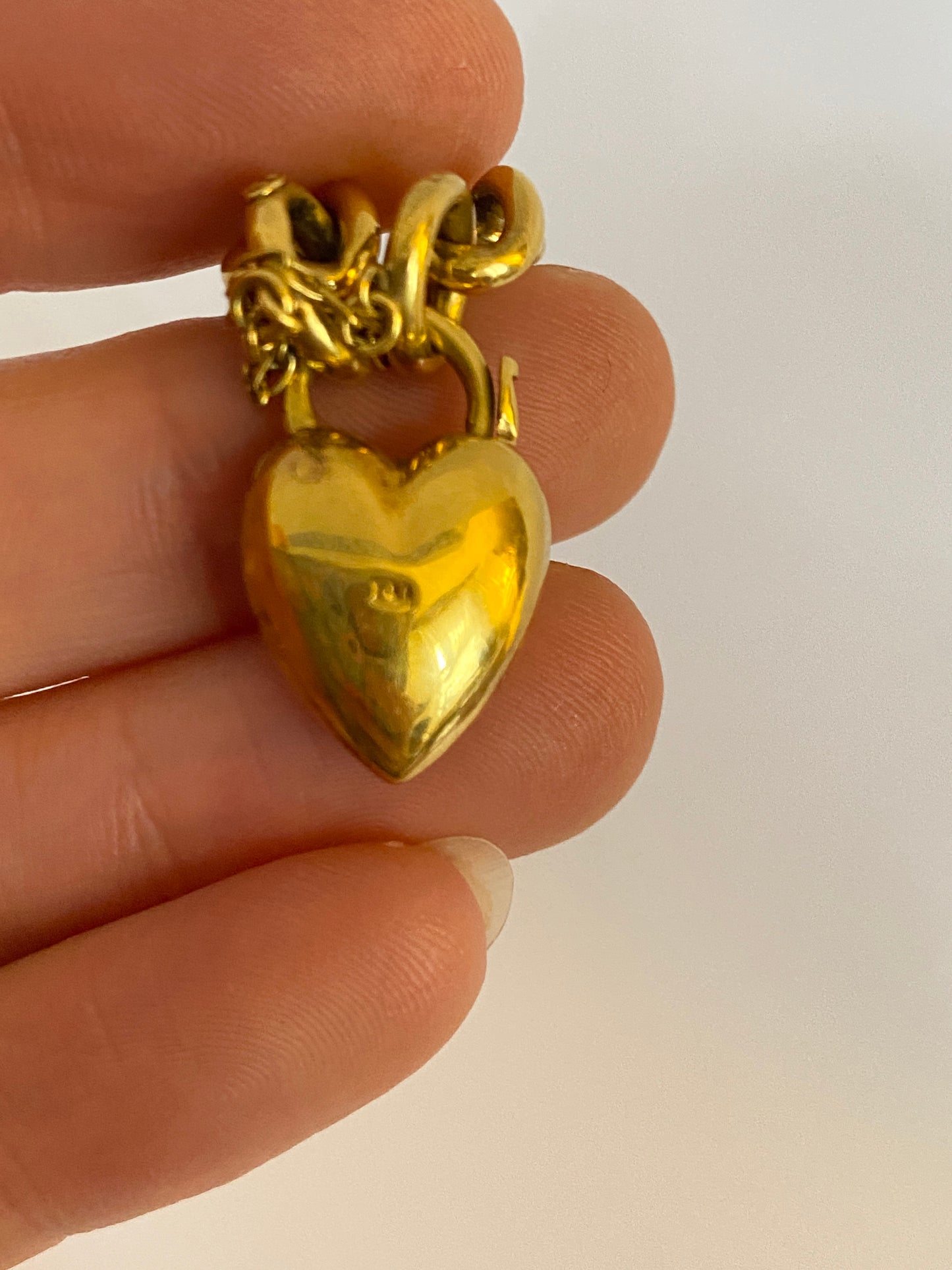 Vintage, 9ct Gold, Romantic Heart Padlock, Fancy Link Bracelet, Hallmarked 9ct Gold (12.7g)