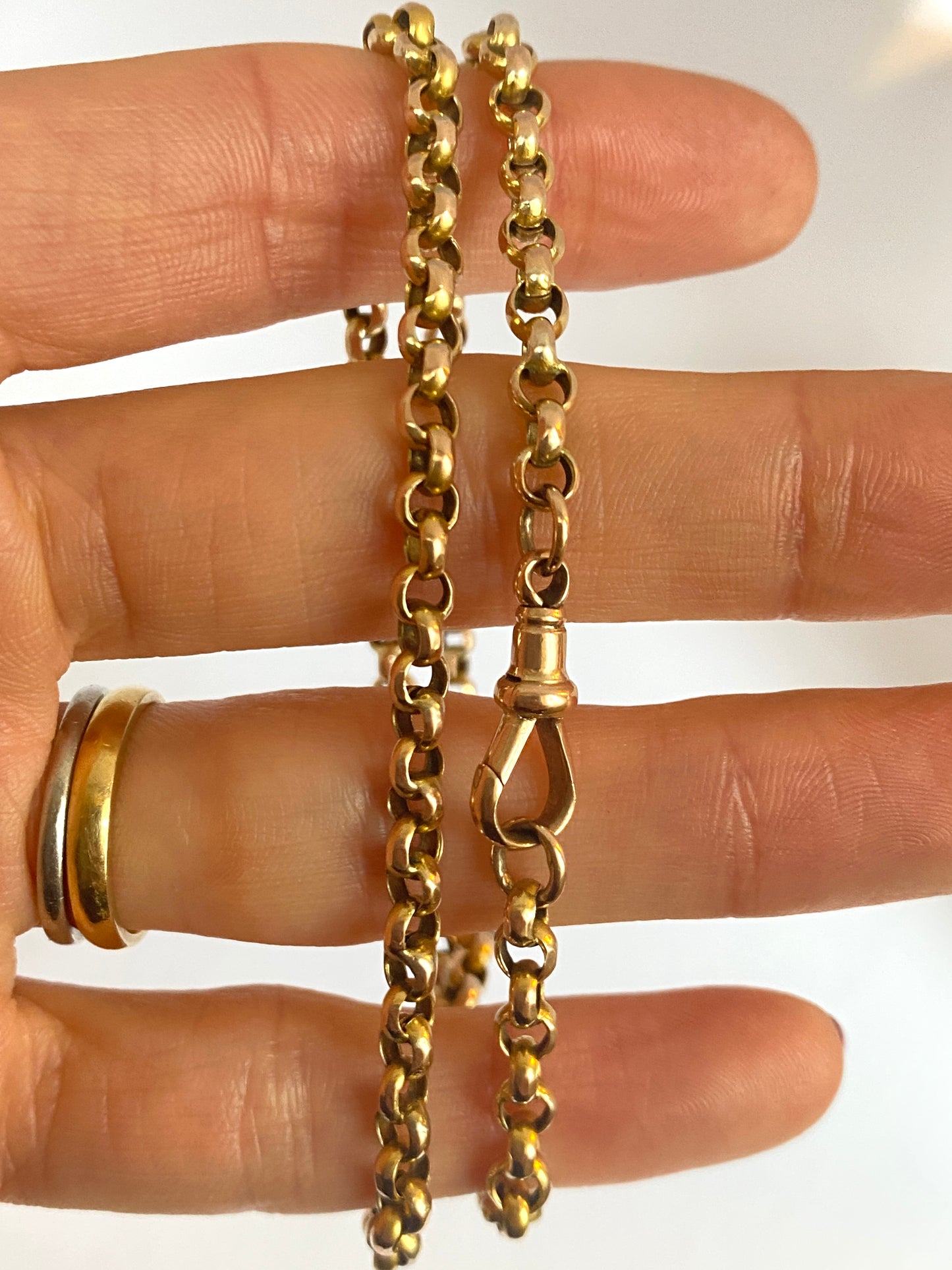 18in, 9ct Gold Antique Belcher Chain (13.63g)