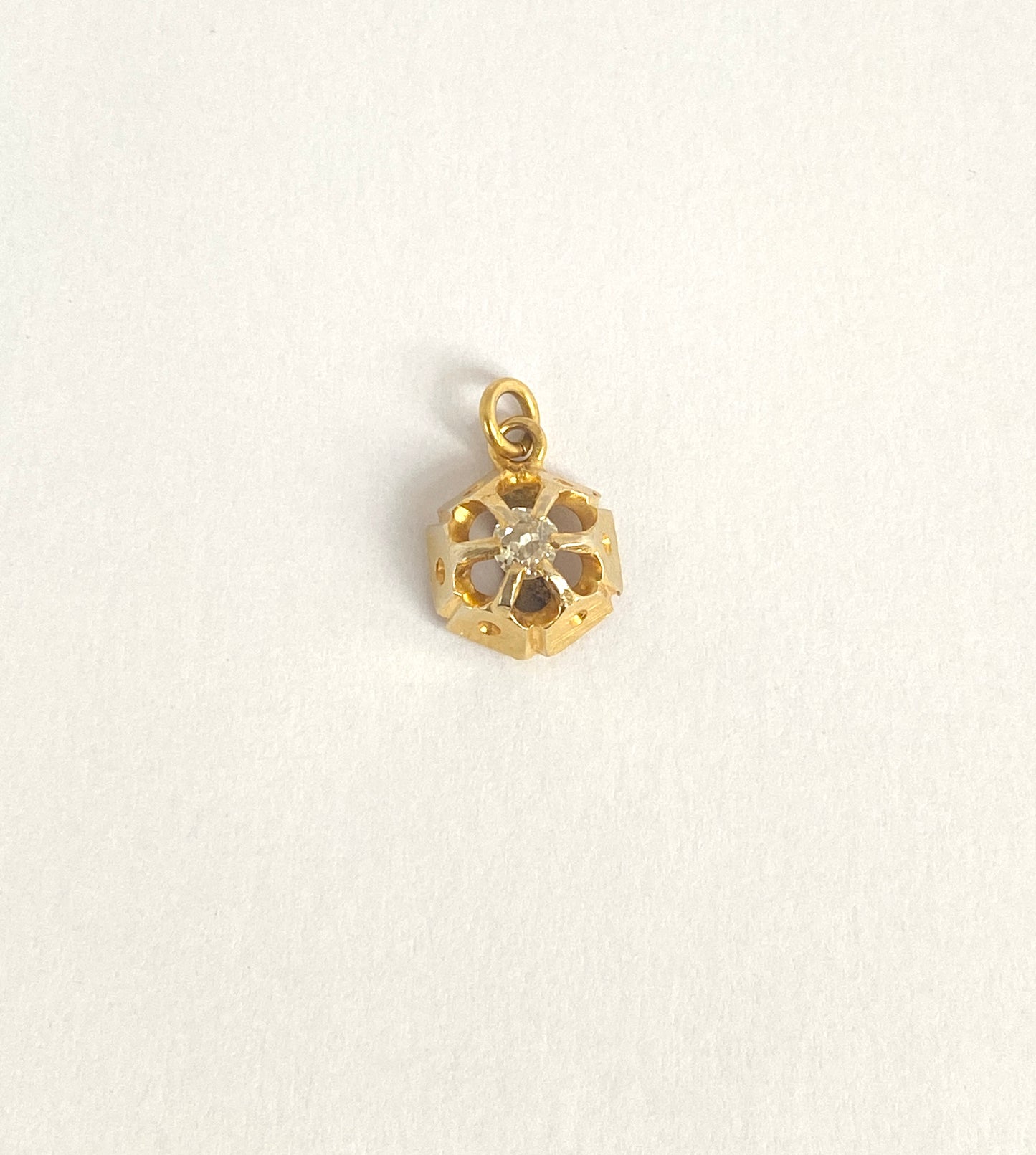 18ct Gold, Old Cut Diamond Dropper Charm/Pendant Active