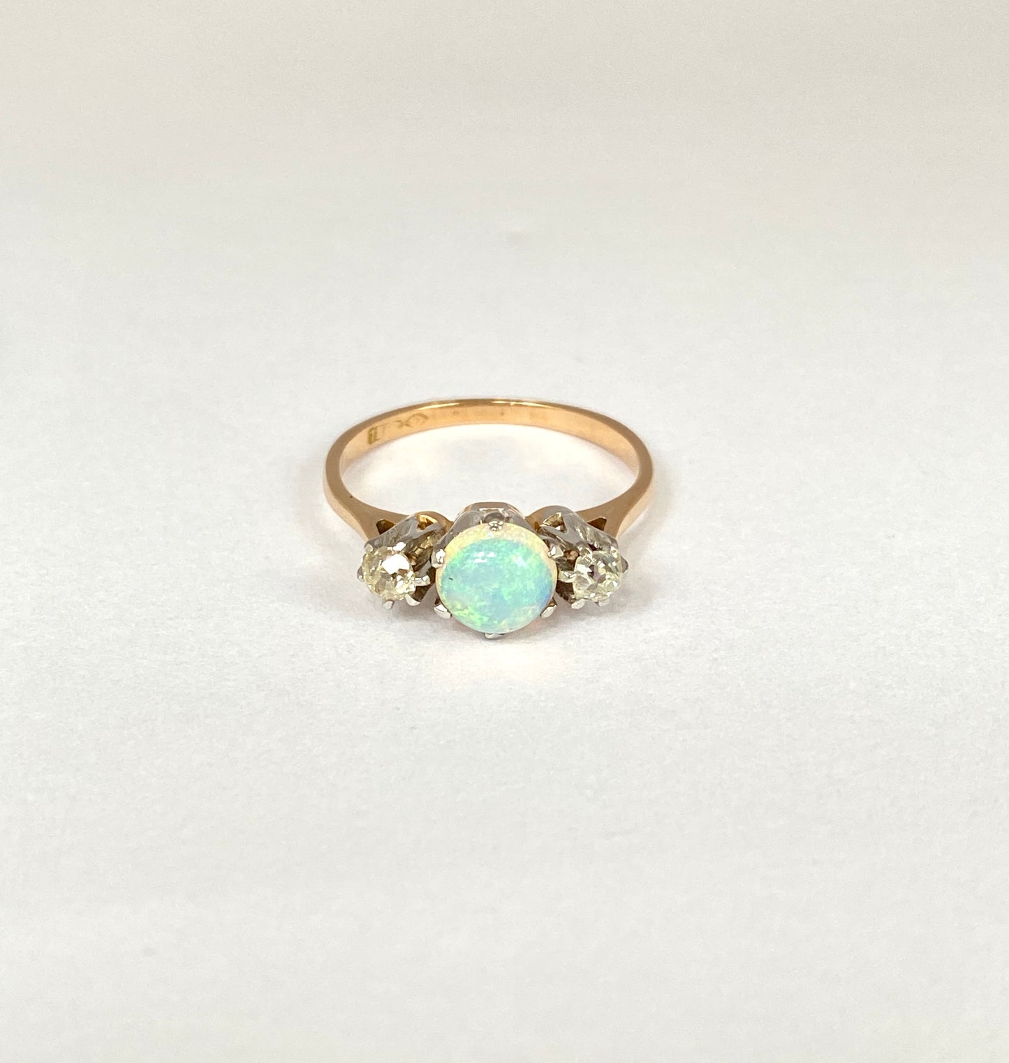 Incredible, Vintage, Art Deco 18ct Gold Opal and Diamond Ring